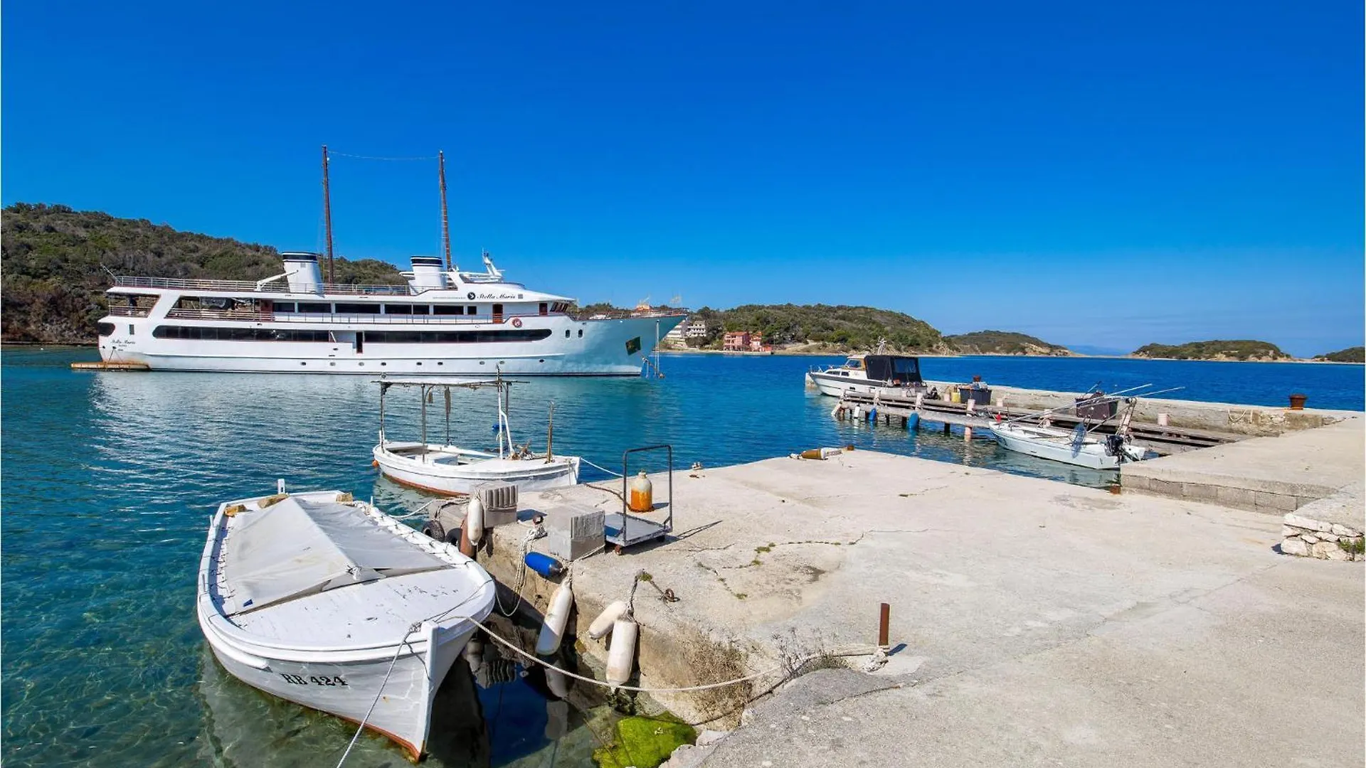 Beautiful Apartment In Supetarska Draga With Wifi